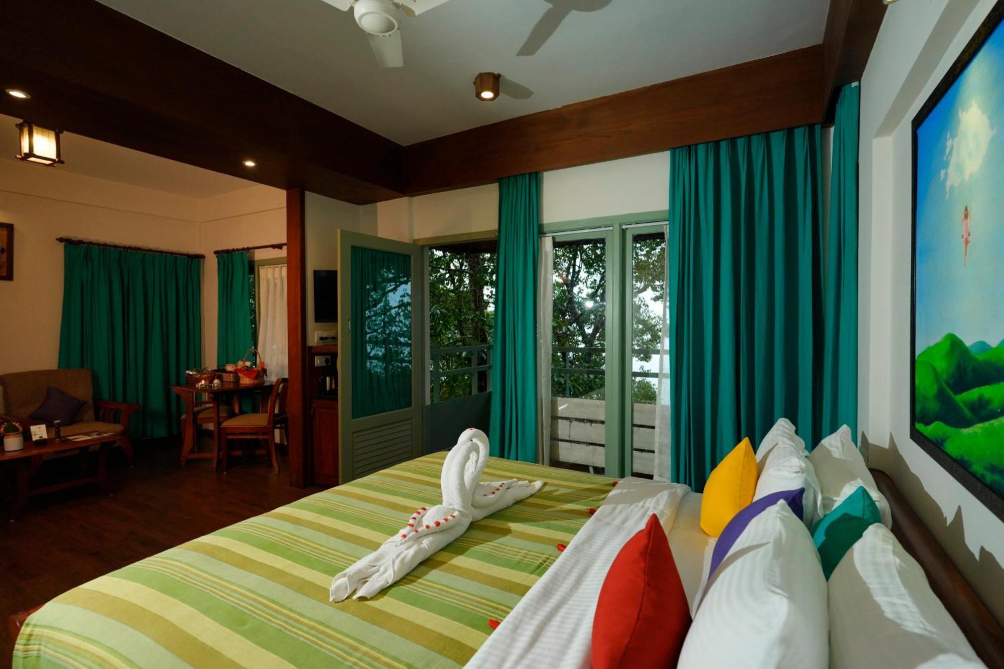 Blackberry Hills Munnar Nature Resort & Spa Exterior foto